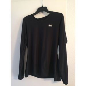 Fitted long sleeve